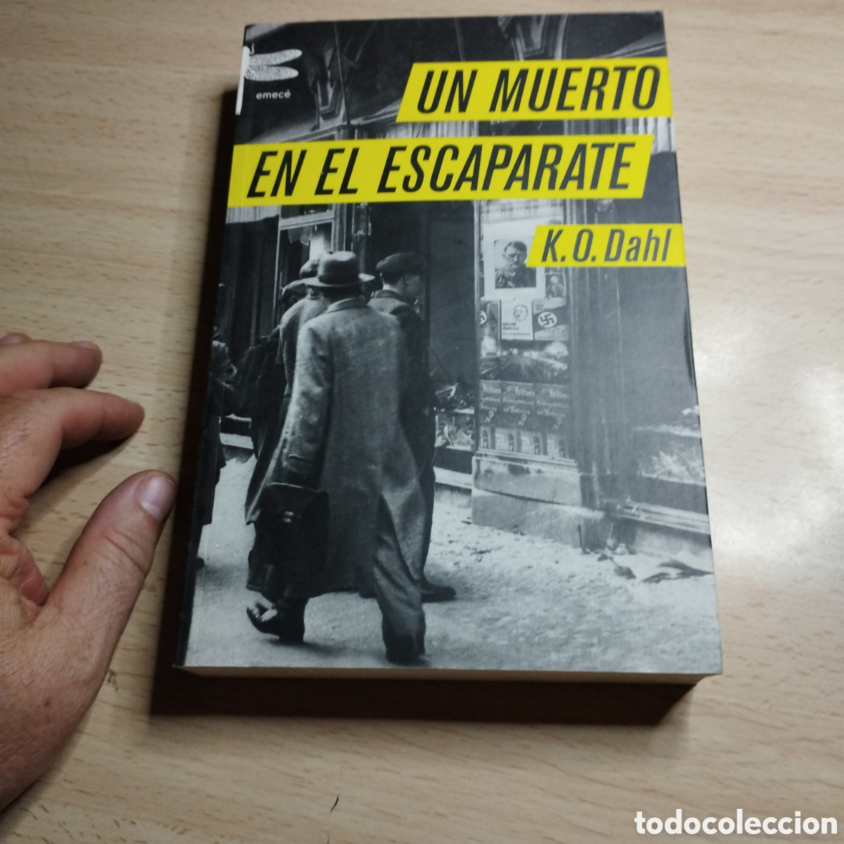 Libros de segunda mano: Un muerto en el escaparate. K. O. Dahl. 2008. Emec&eacute; 1&ordf; Edici&oacute;n