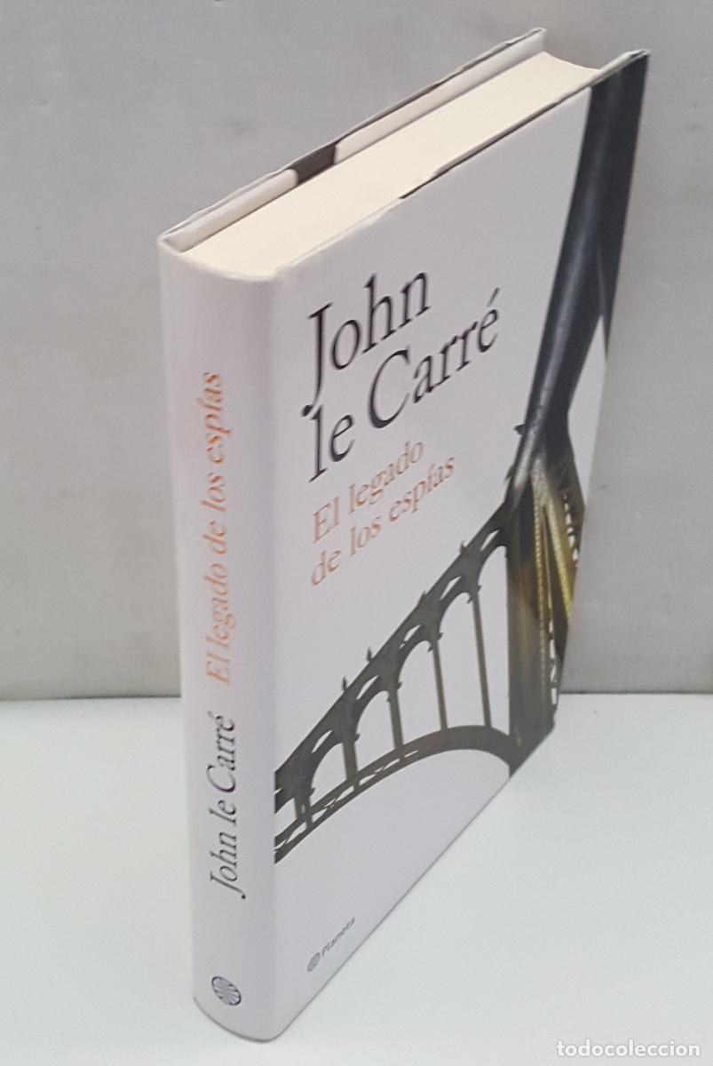 Libros de segunda mano: EL LEGADO DE LOS ESP&Iacute;AS, JOHN LE CARR&Eacute;, PLANETA 2018, TAPA DURA SOBRECUBIERTA