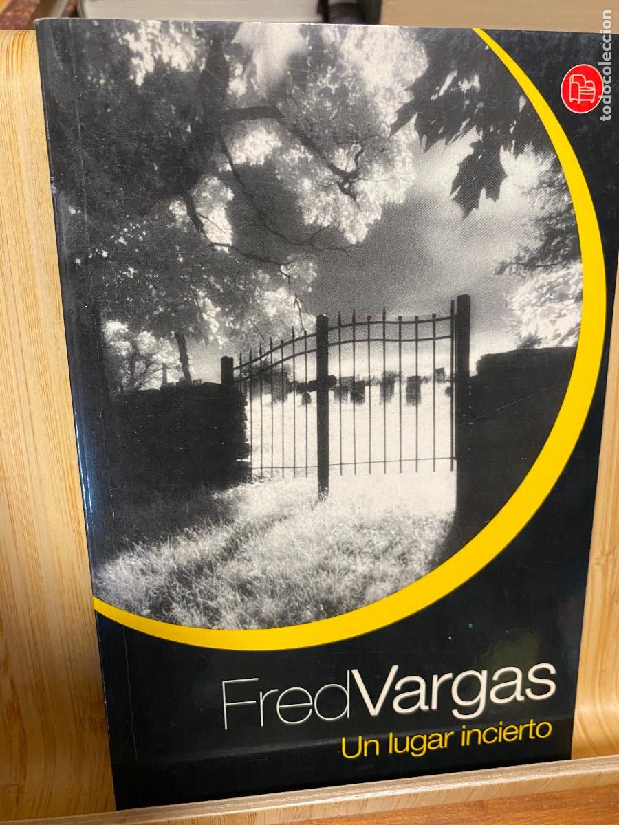 Libros de segunda mano: UN LUGAR INCIERTO. FRED VARGAS. PUNTO DE LECTURA