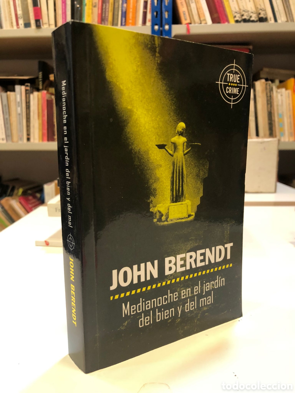 Gebrauchte B&uuml;cher: Medianoche en el jard&iacute;n del bien y del mal - John Berendt