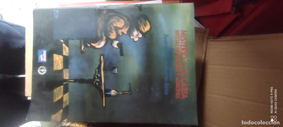 Libros de segunda mano: MISTERIO A LA CARTA. RECETAS DE POLICIAS Y LADRONES. AA.VV.