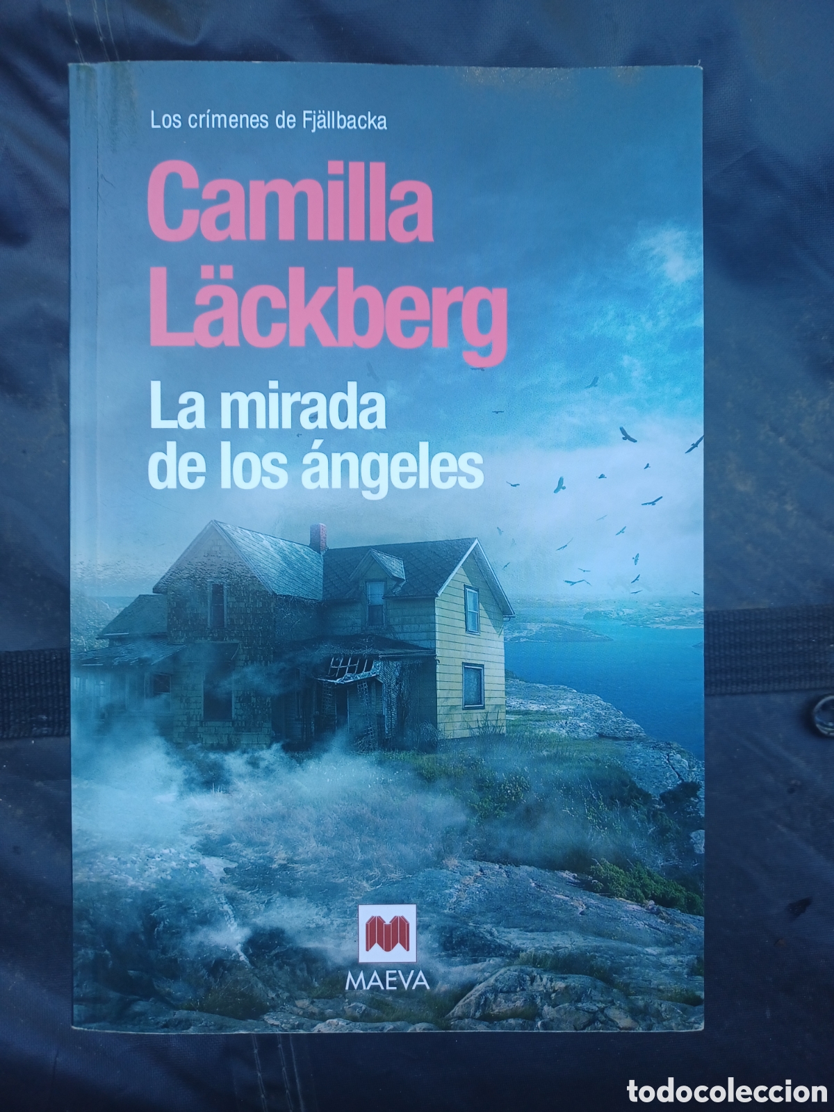 Second hand books: La mirada de los &aacute;ngeles. - Camilla L&auml;ckberg.