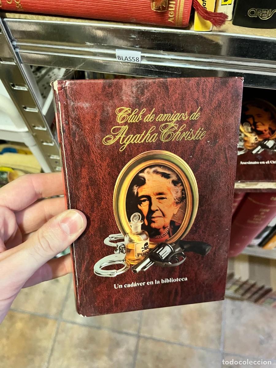 Libros de segunda mano: BLAS58 - Un cad&aacute;ver en la biblioteca - Agatha Christie - Club de Amigos de Agatha Christie.