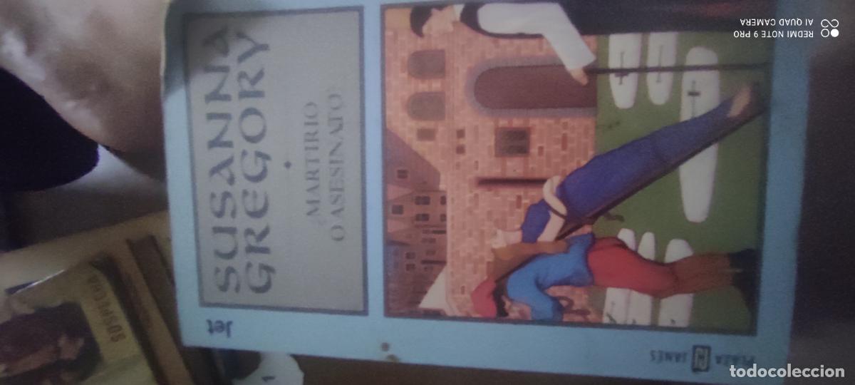 Libros de segunda mano: Susanna Gregory - &iquest;Martirio o asesinato? vv