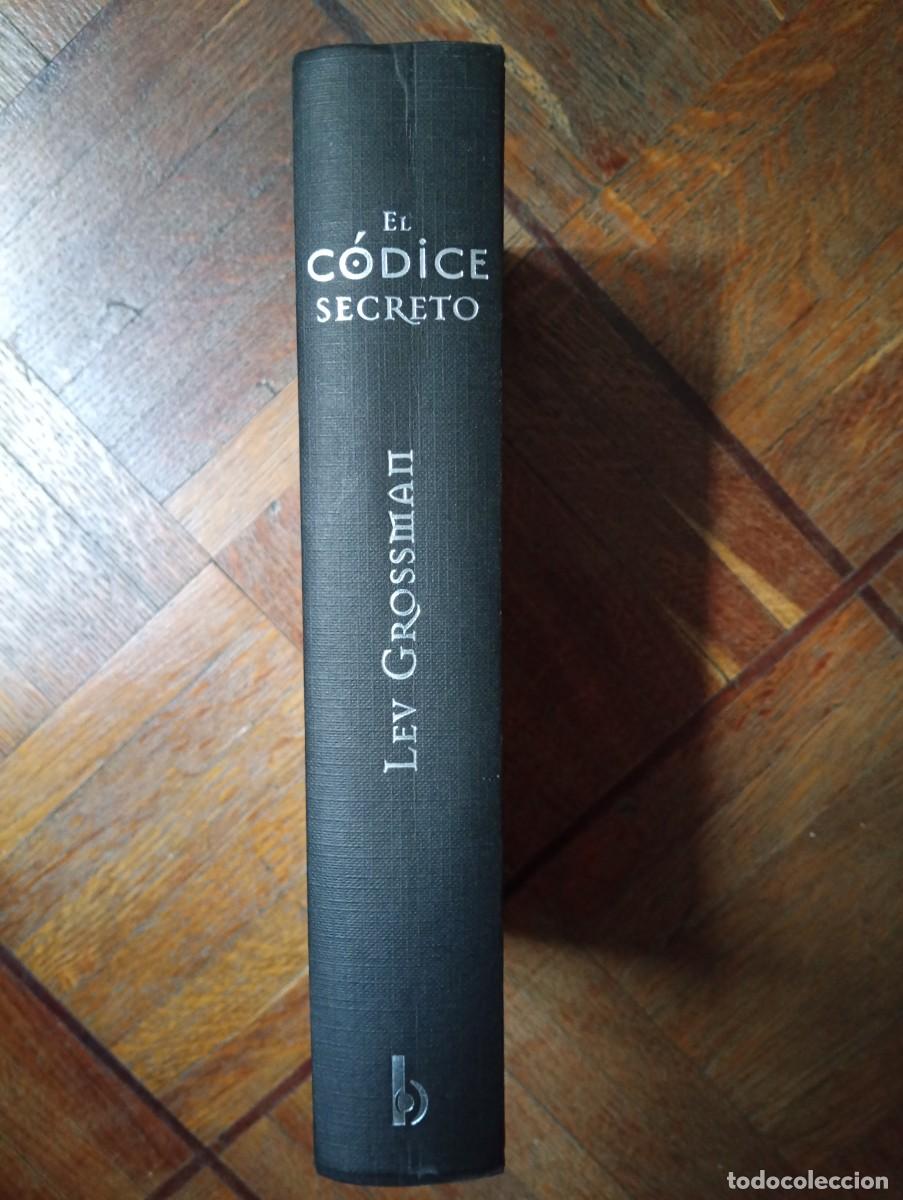Libros de segunda mano: Lev Grossman. El c&oacute;dice secreto - Foto 1