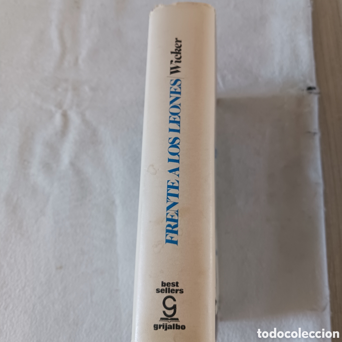 Libros de segunda mano: Frente a los leones de Tom Wicker - Foto 2