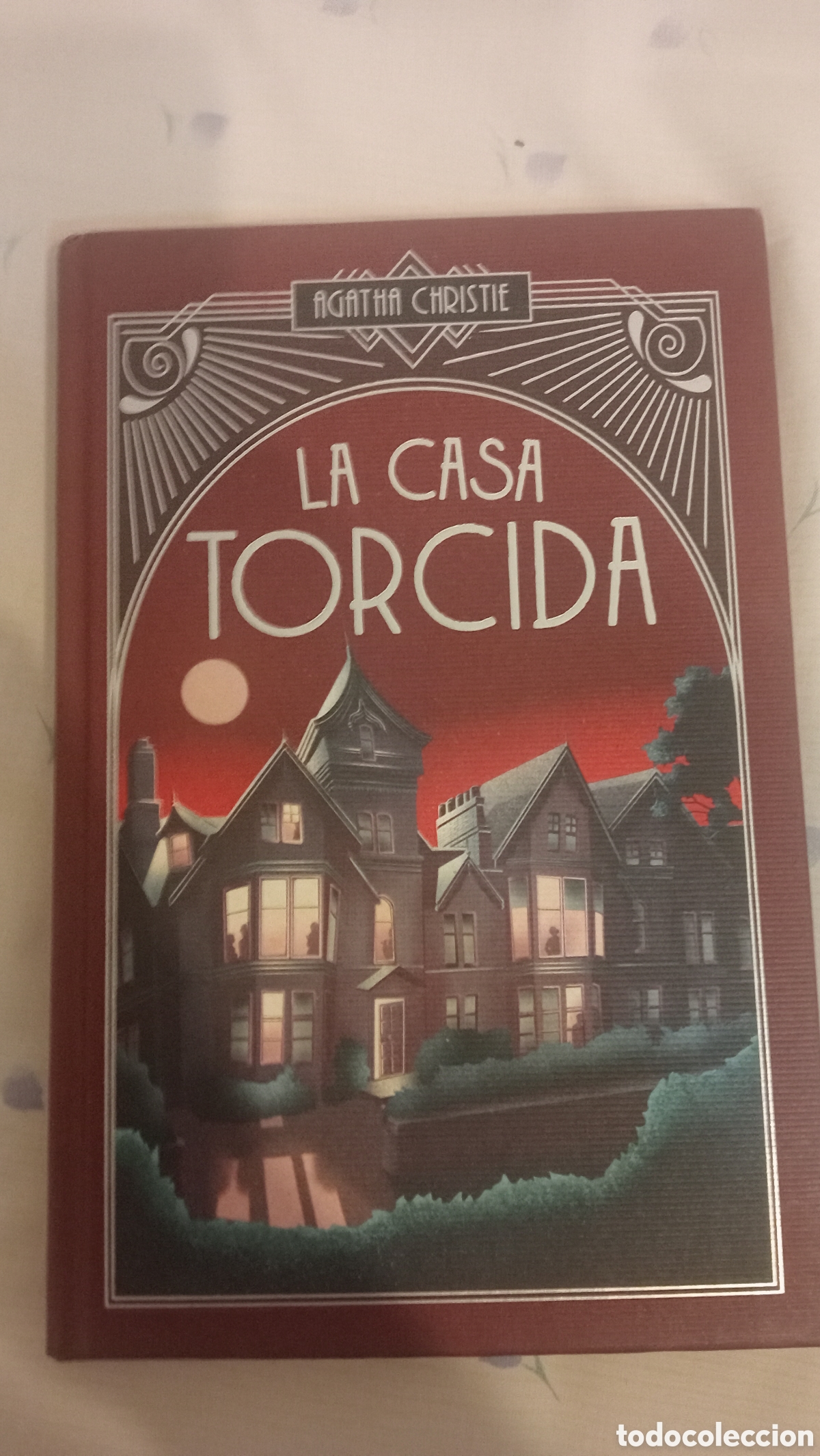 Libros de segunda mano: La casa torcida. Agatha Christie. NUEVO. SIN LEER