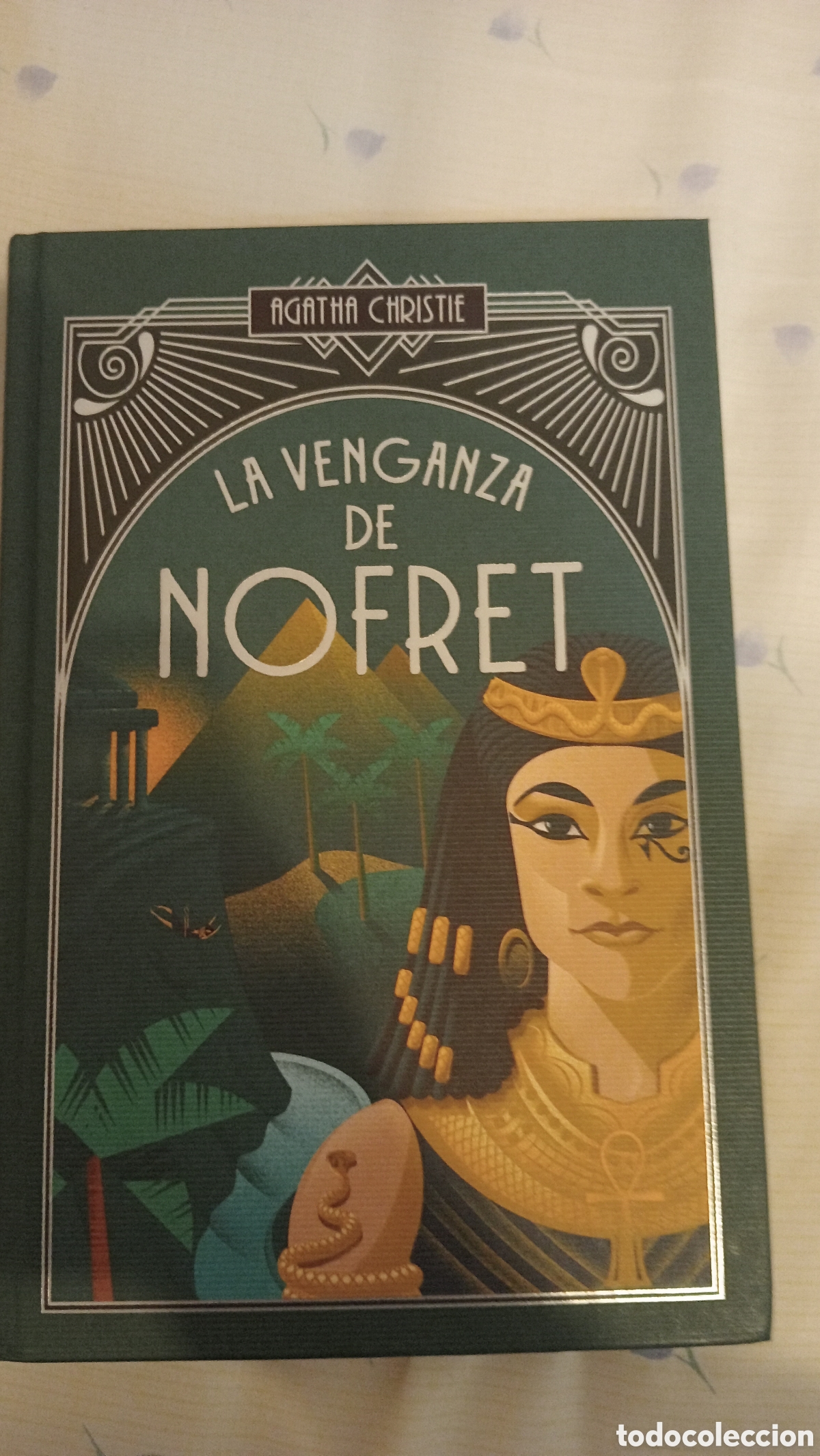 Libros de segunda mano: La venganza de Nofret. Agatha Christie. NUEVO. SIN LEER