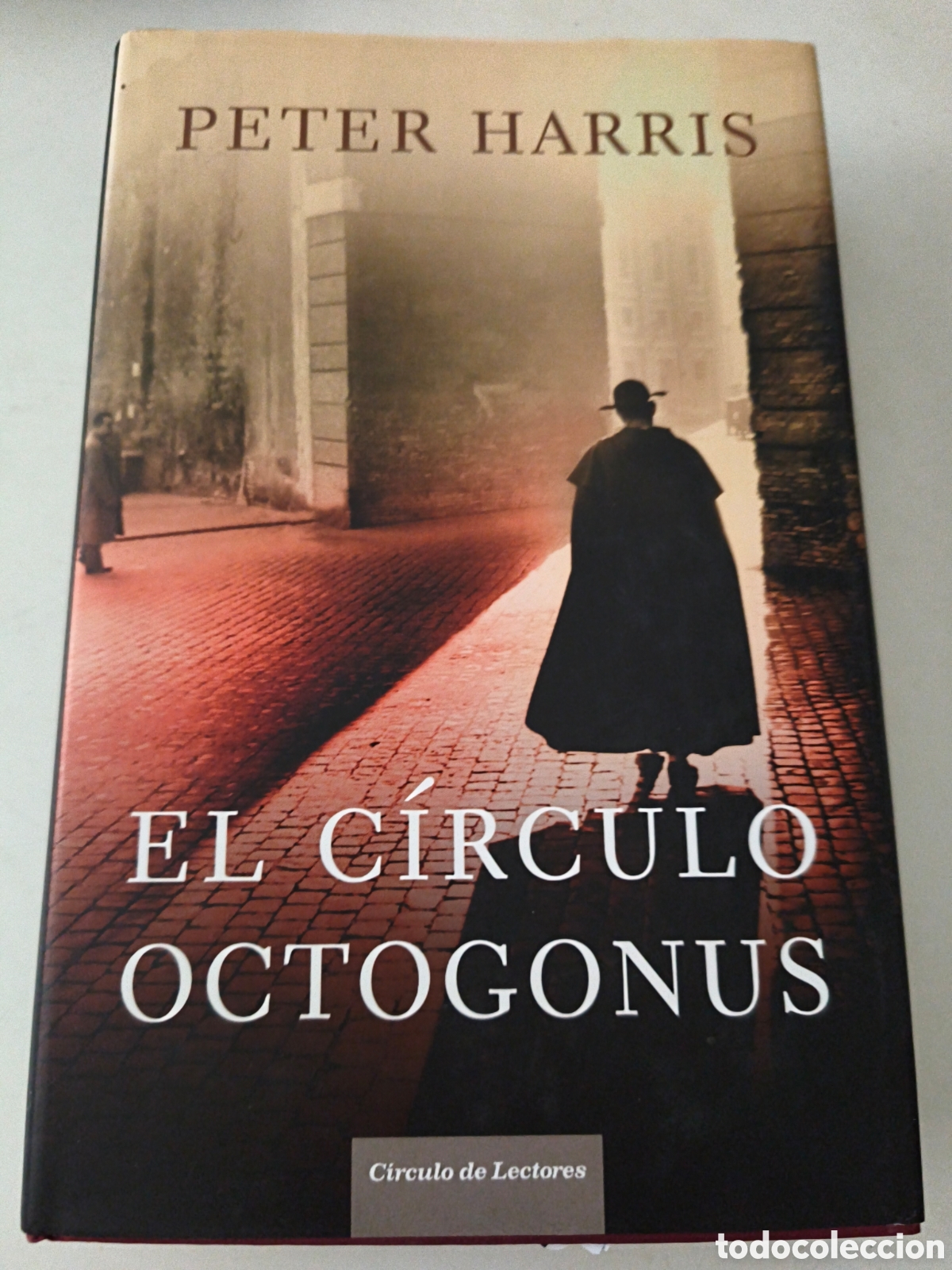 Libros de segunda mano: El c&iacute;rculo octogonus. Peter Harris - Foto 1