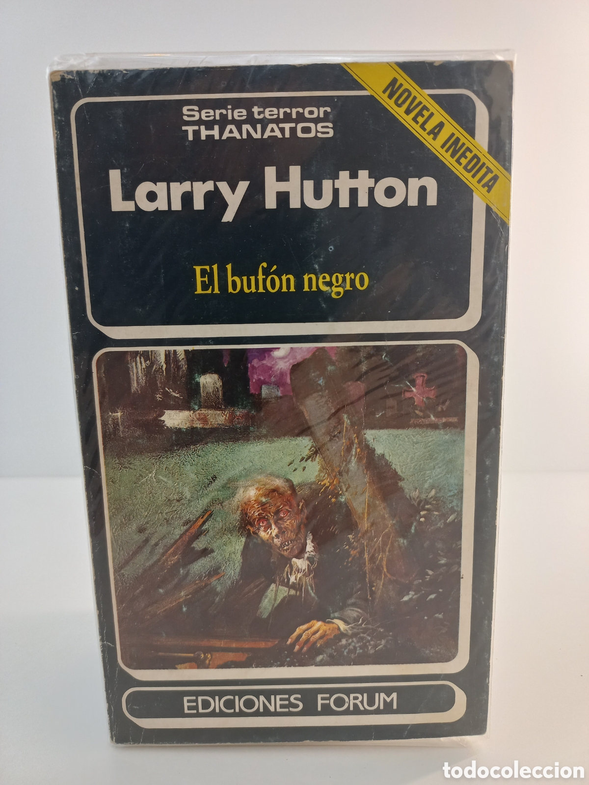 Second hand books: El Buf&oacute;n Negro. Larry Hutton. Ediciones Forum, colecci&oacute;n Thanatos Terror.