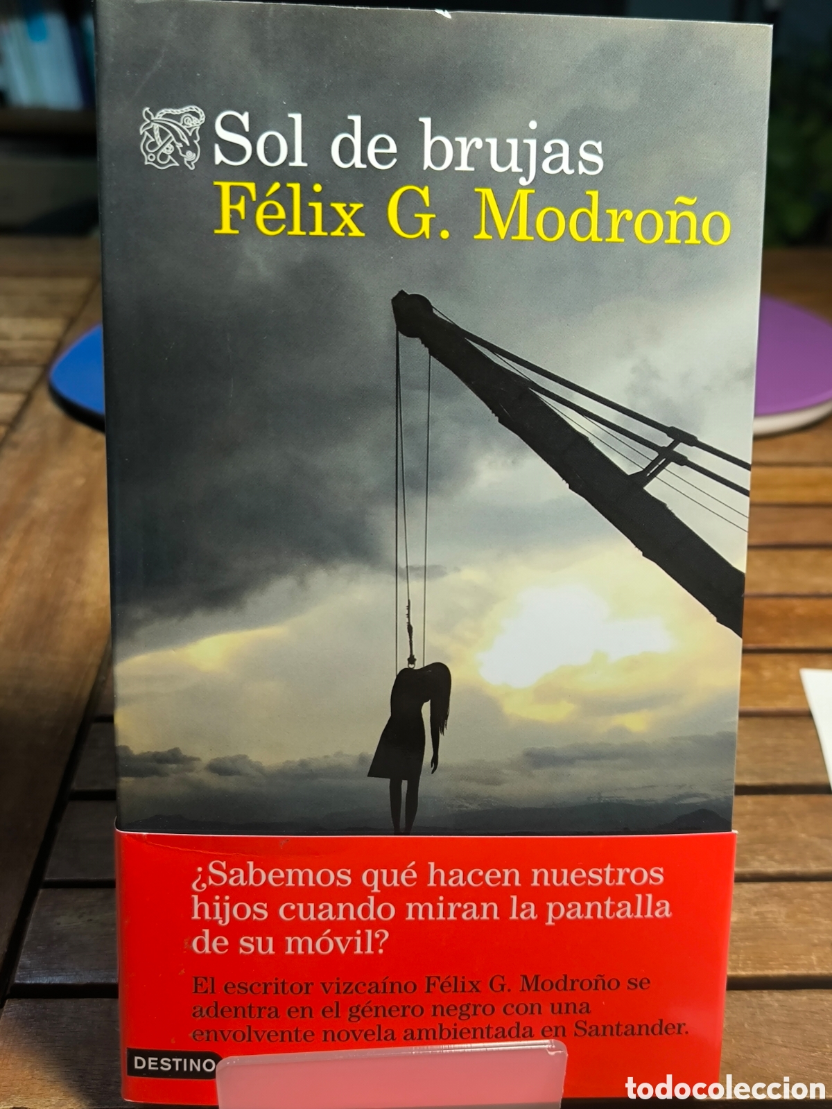 Libros de segunda mano: Sol de brujas F&eacute;lix G. Modro&ntilde;o 2022