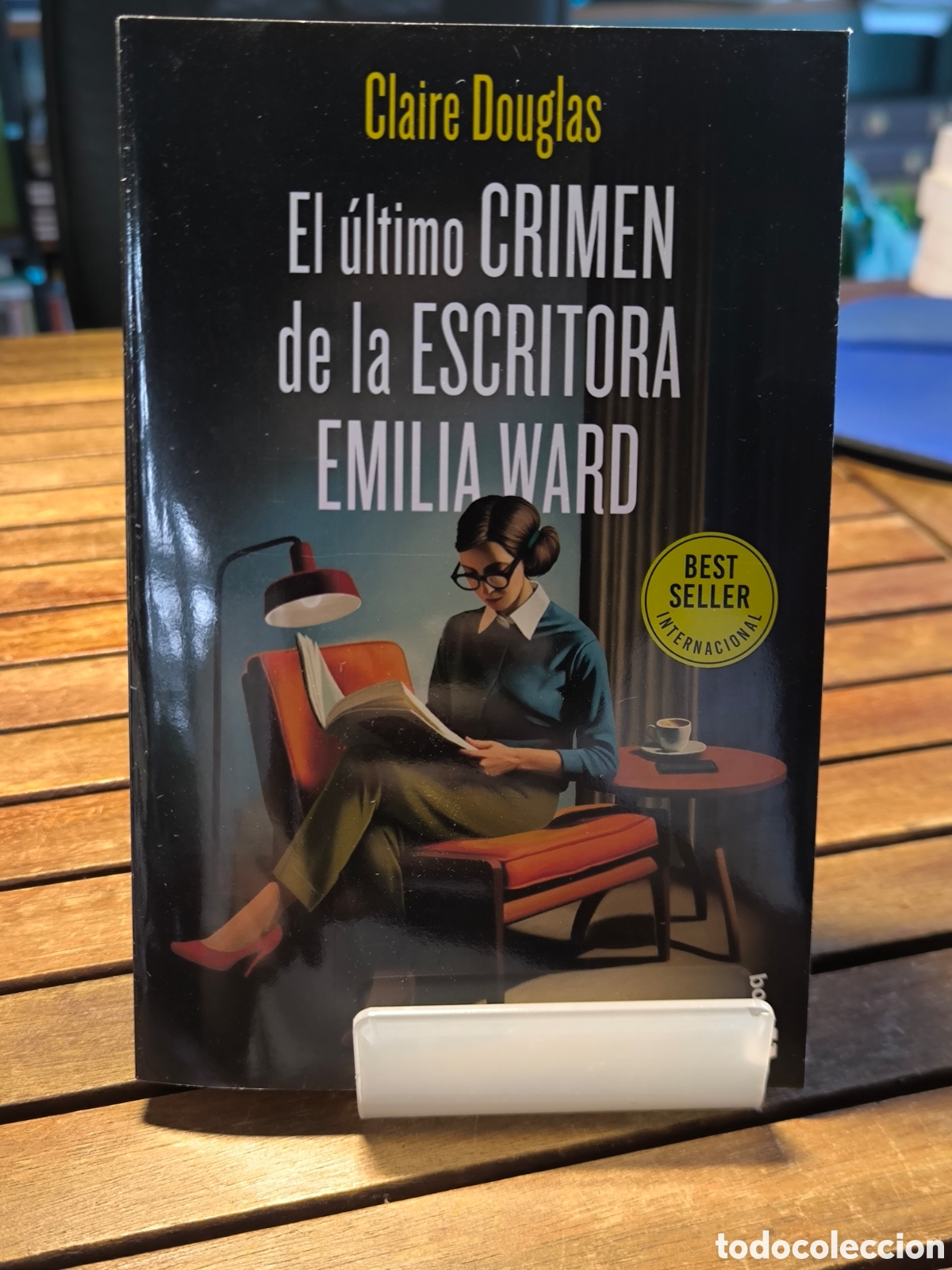 Libros de segunda mano: El &uacute;ltimo crimen de la escritora Emilia Ward Claire Douglas 2025
