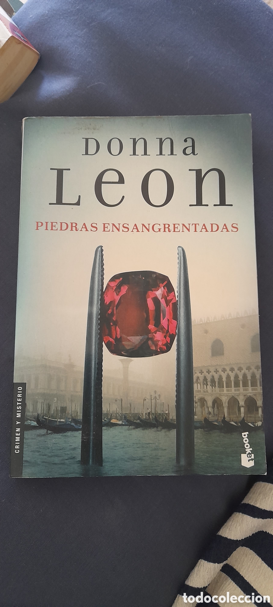 Libros de segunda mano: Piedras ensangrentadas. Donna Leon