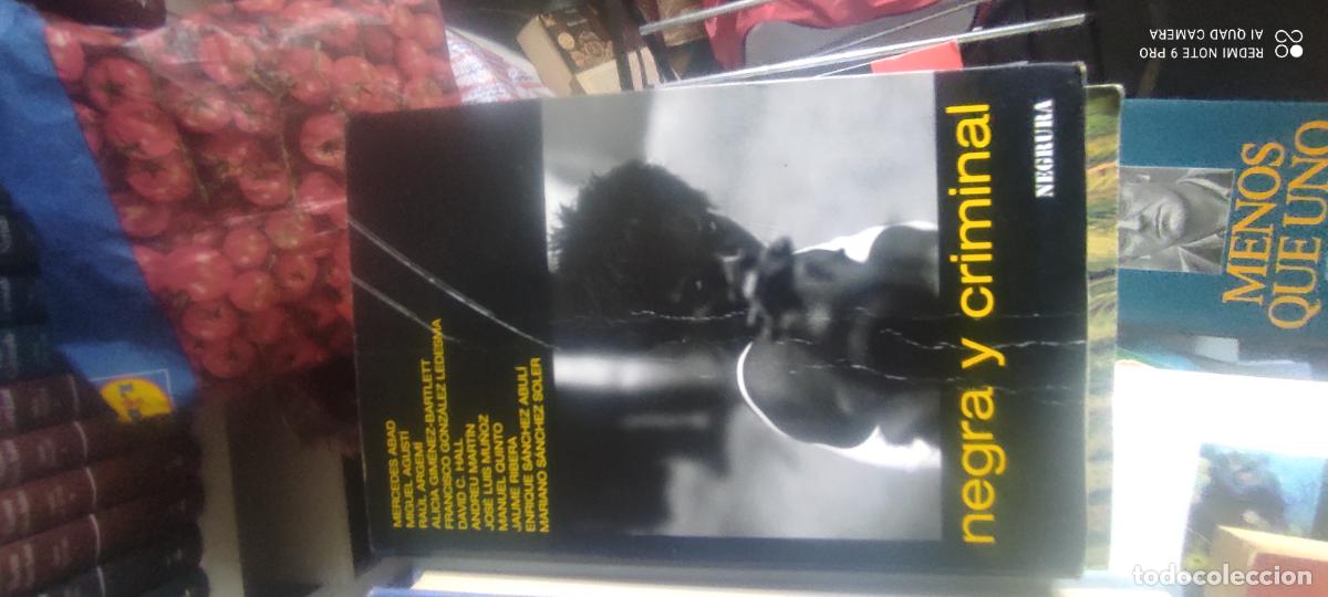 Libros de segunda mano: COLECCI&Oacute;N NEGRURA 10. NEGRA Y CRIMINAL. NOVELA A 24 MANOS (Vvaa) Zoela, 2003.