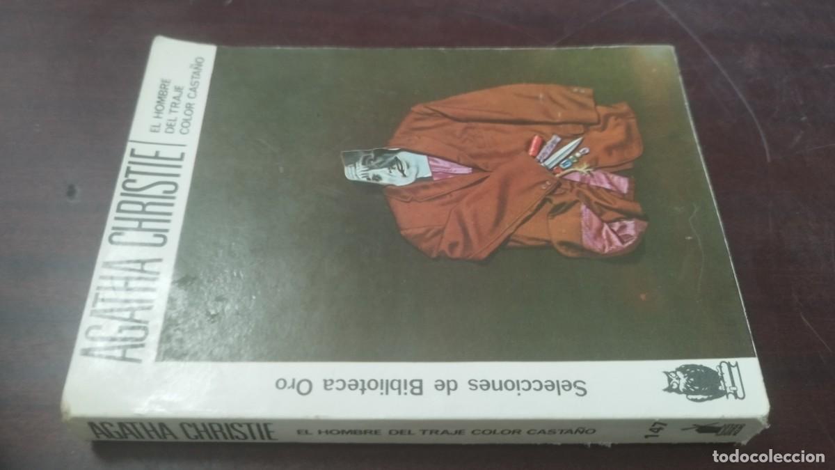 Libros de segunda mano: EL HOMBRE DEL TRAJE COLOR CASTA&Ntilde;O / AGATHA CHRISTIE / Z603 / MOLINO