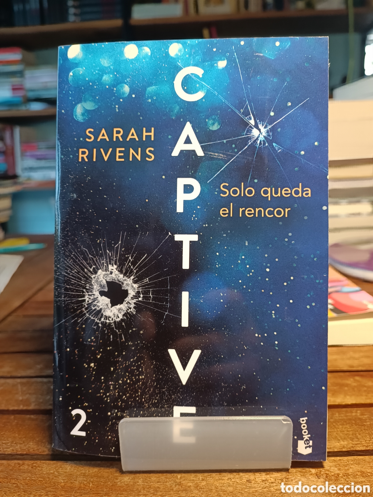 Libros de segunda mano: Captive: Solo queda el rencor 2 Sarah Rivens booket julio 2026