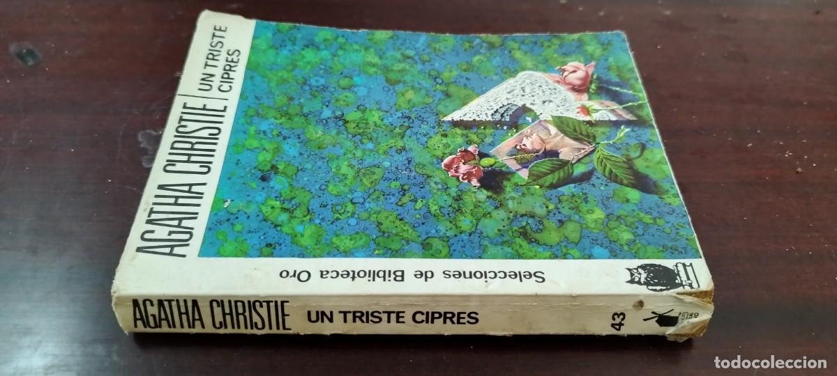 Libros de segunda mano: UN TRISTE CIPRES / AGATHA CHRISTIE / ZUX05 / MOLINO