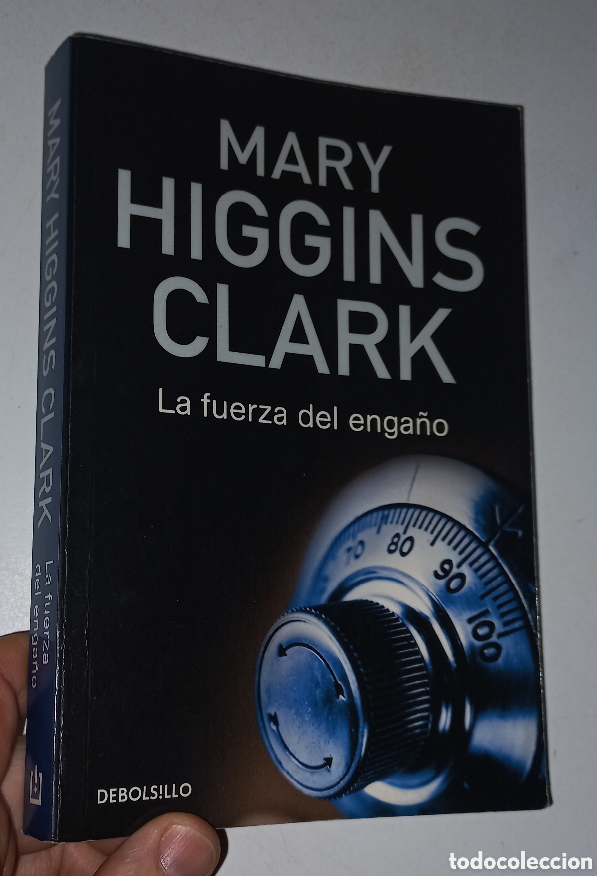 Livres d'occasion: La fuerza del enga&ntilde;o - Mary Higgins Clark (DeBolsillo, 2009)