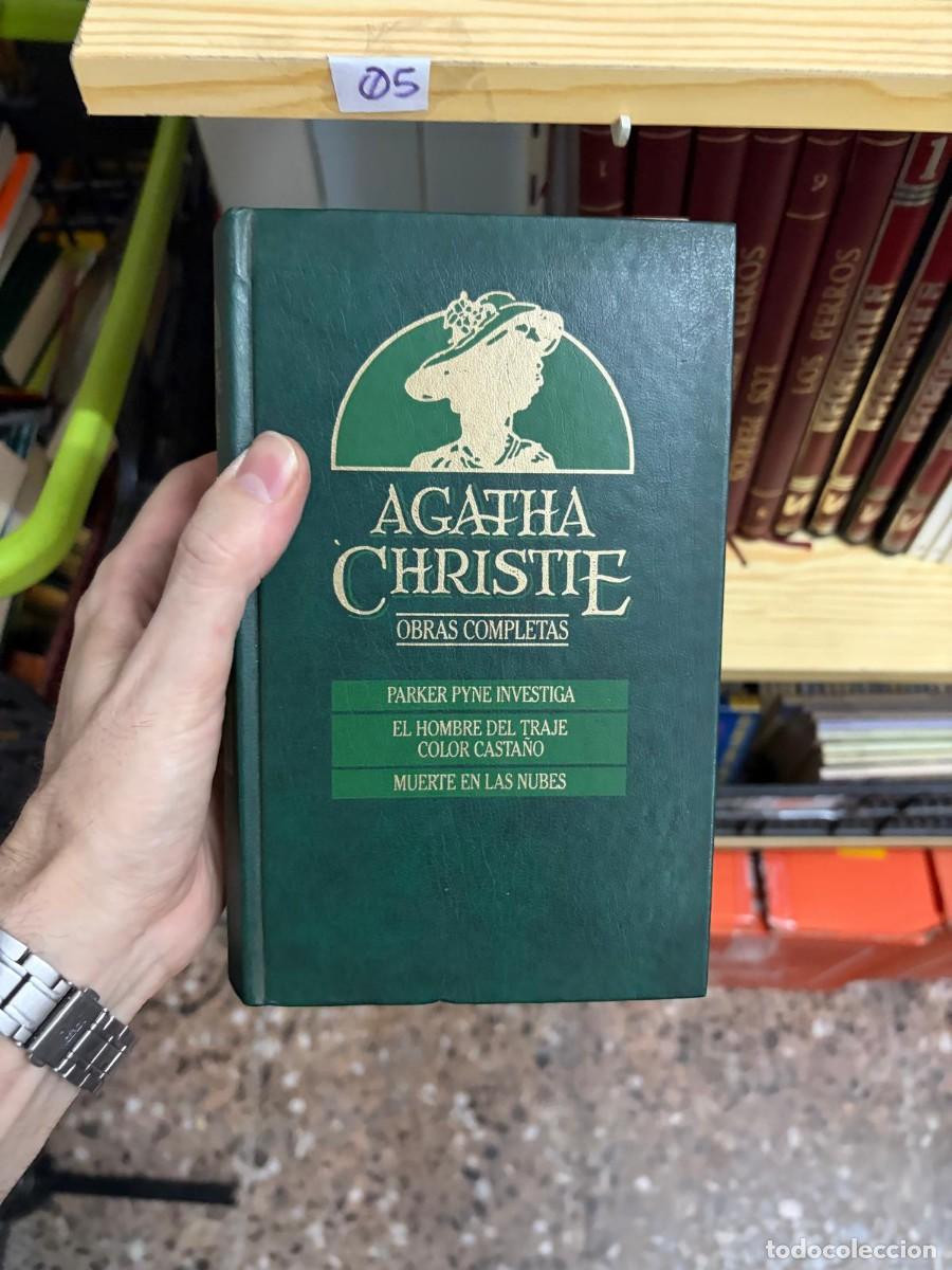 Libros de segunda mano: 05 Agatha Christie Obras completas Parker Pyne investiga El hombre del traje color casta&ntilde;o Muerte en