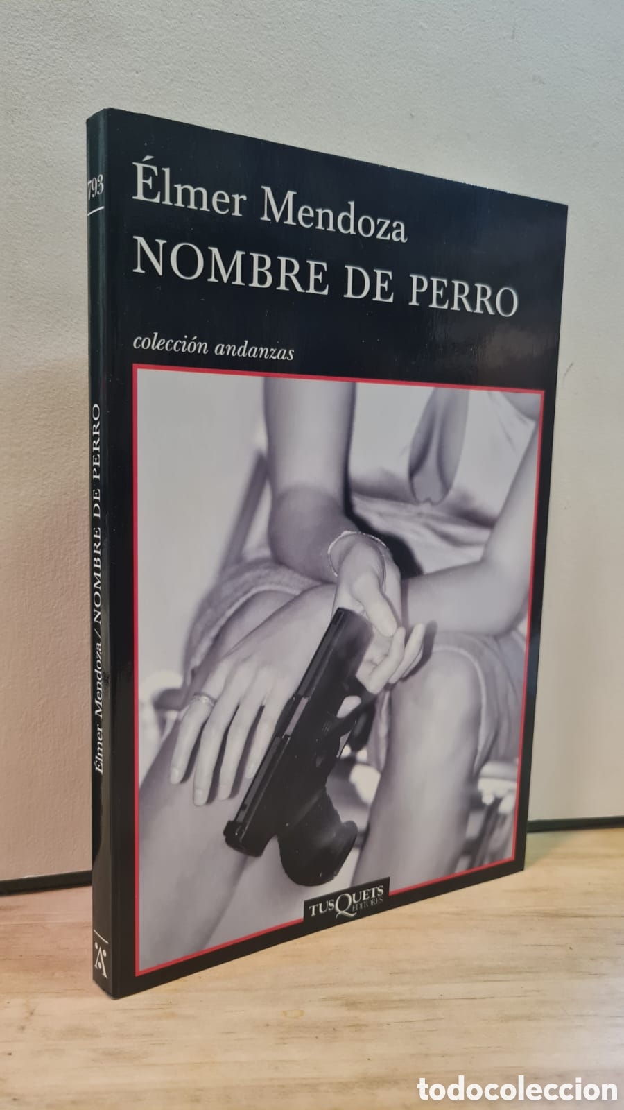 Gebrauchte B&uuml;cher: Nombre de perro - &Eacute;lmer Mendoza