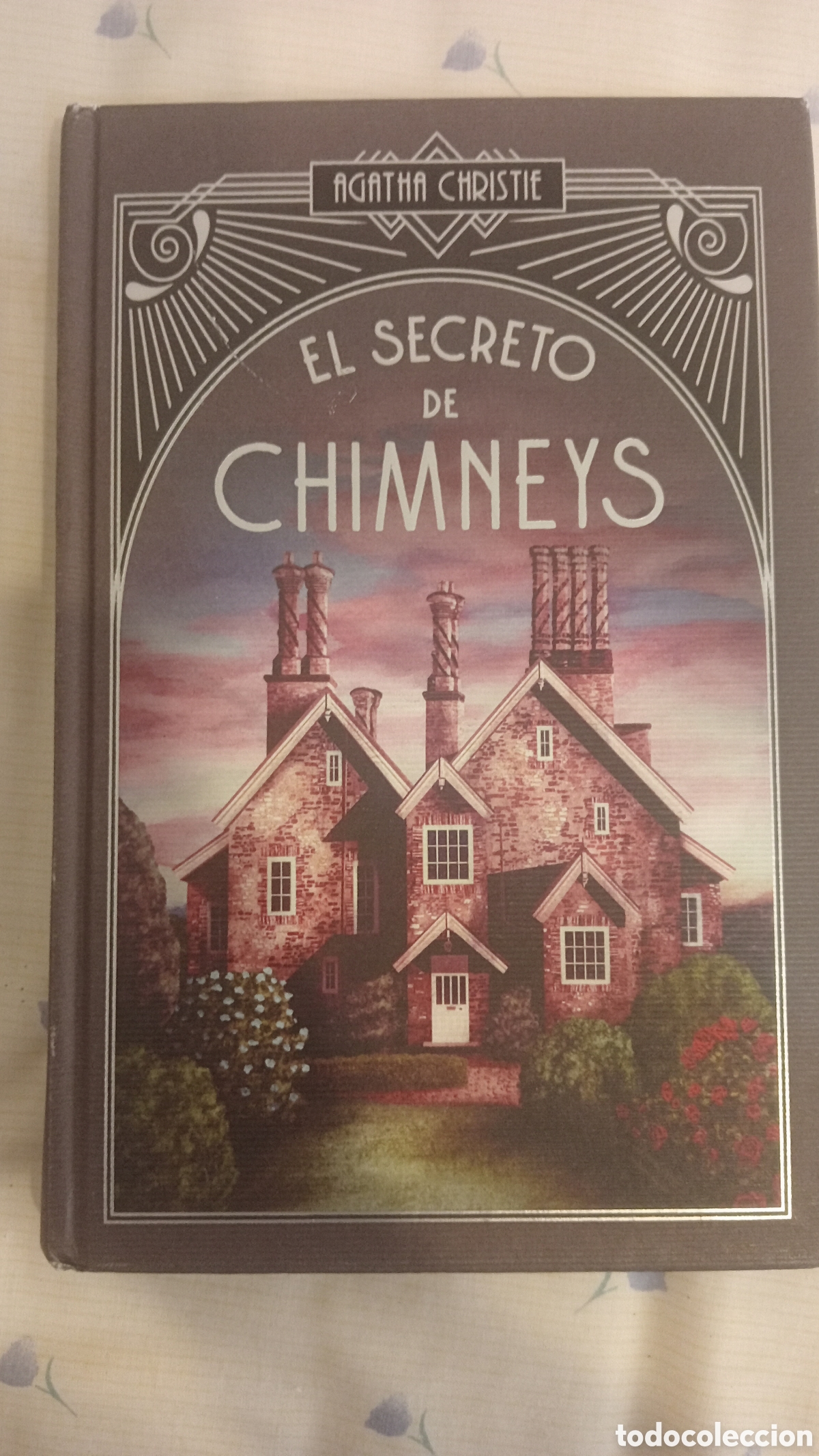 Libros de segunda mano: El secreto de Chimneys. Agatha Christie. Edici&oacute;n de lujo