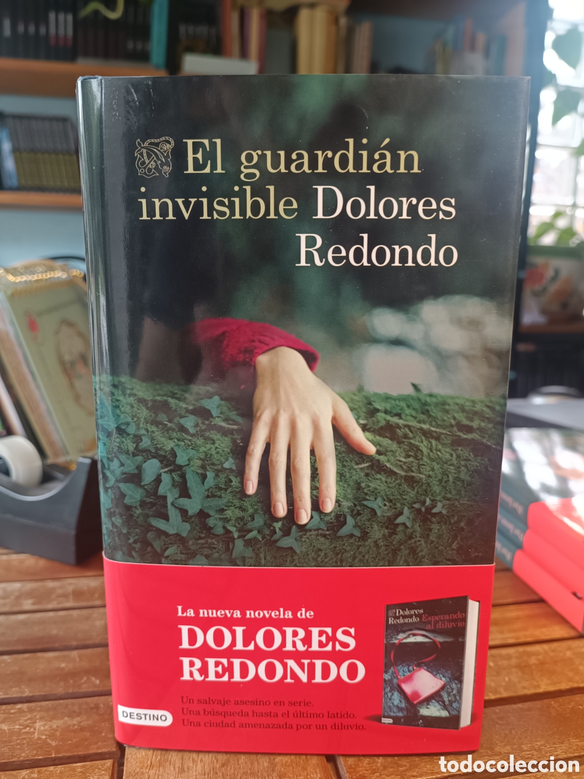 Second hand books: El guardi&aacute;n invisible Dolores Redondo. DESTINO 2022 Trilog&iacute;a del Bazt&aacute;n 1/3 novela tapa dura