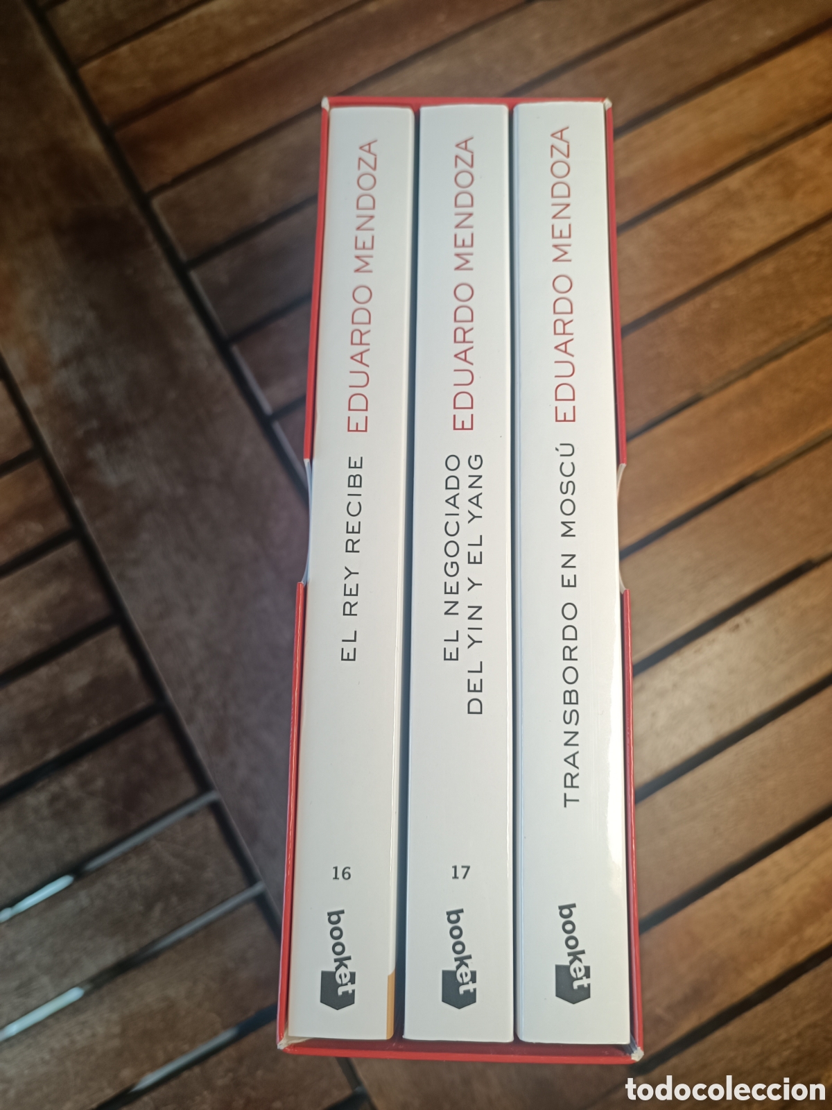Libros de segunda mano: Eduardo Mendoza estuche transbordo en Mosc&uacute; el rey recibe Negociado yin yang Seix barral booket 2022