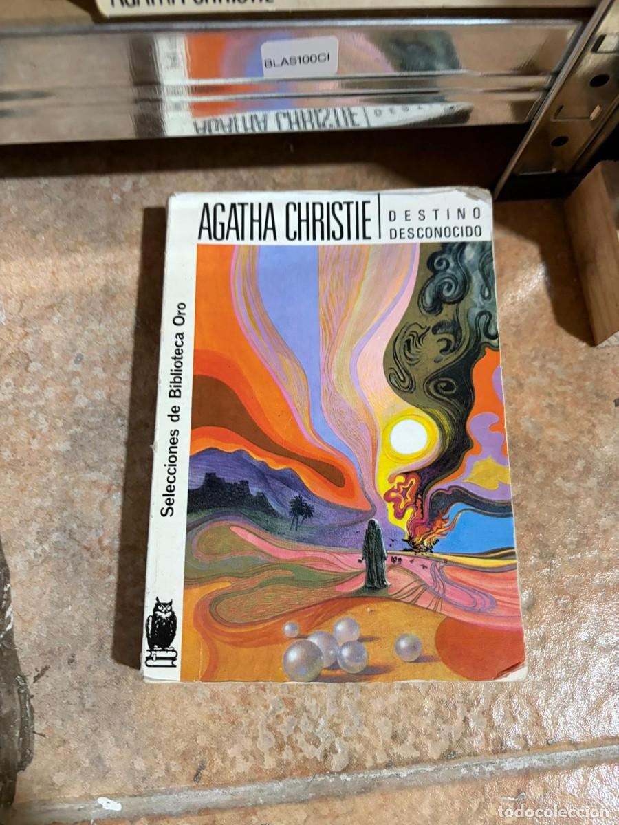 Libros de segunda mano: BLAS100CI + Destino desconocido + Agatha Christie