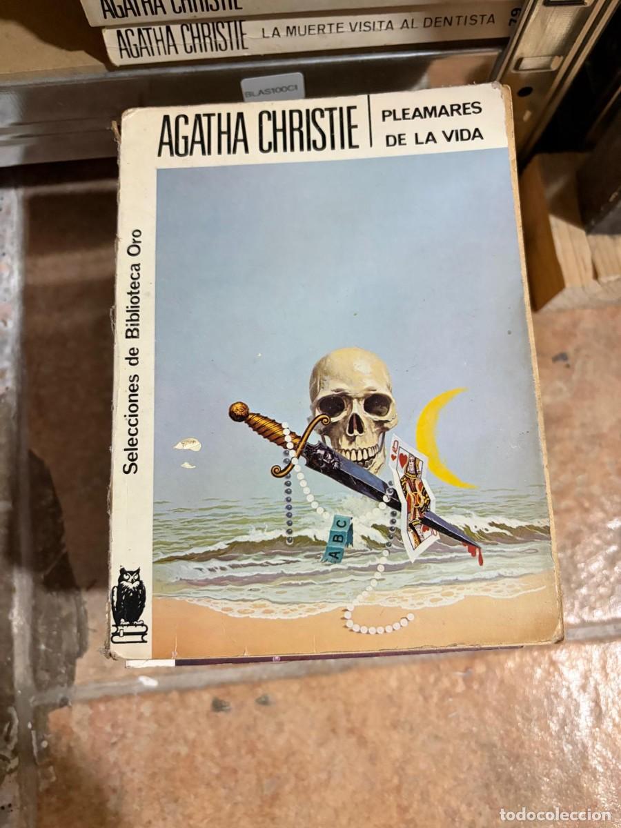 Libros de segunda mano: BLAS100CI + Pleamares de la vida + Agatha Christie