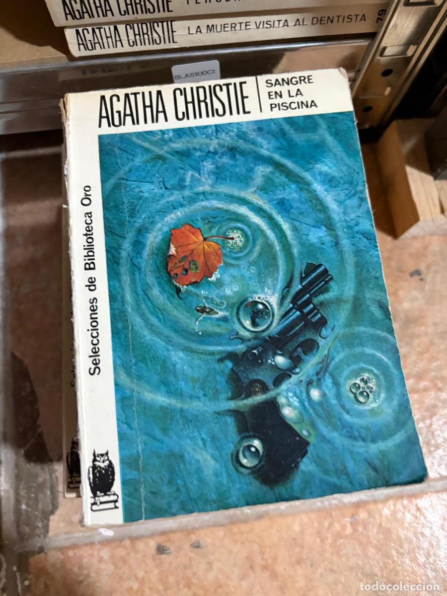 Libros de segunda mano: BLAS100CI + Sangre en la piscina + Agatha Christie