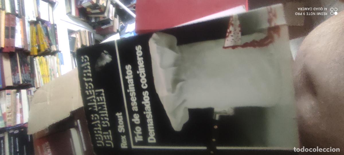 Libros de segunda mano: Tr&iacute;o de asesinatos / Demasiados cocineros - Rex Stout