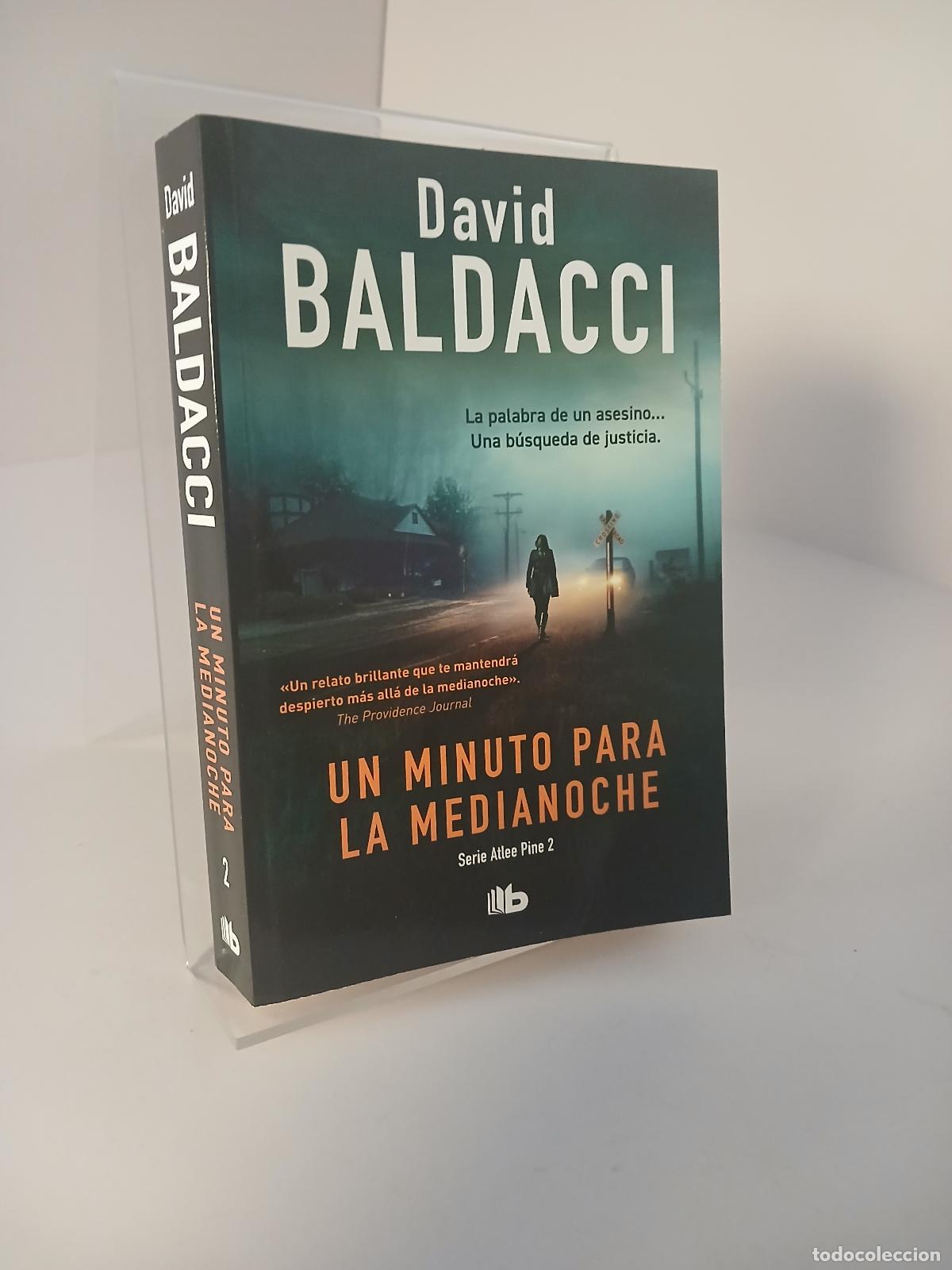 Gebrauchte B&uuml;cher: Un minuto para la medianoche - David Baldacci
