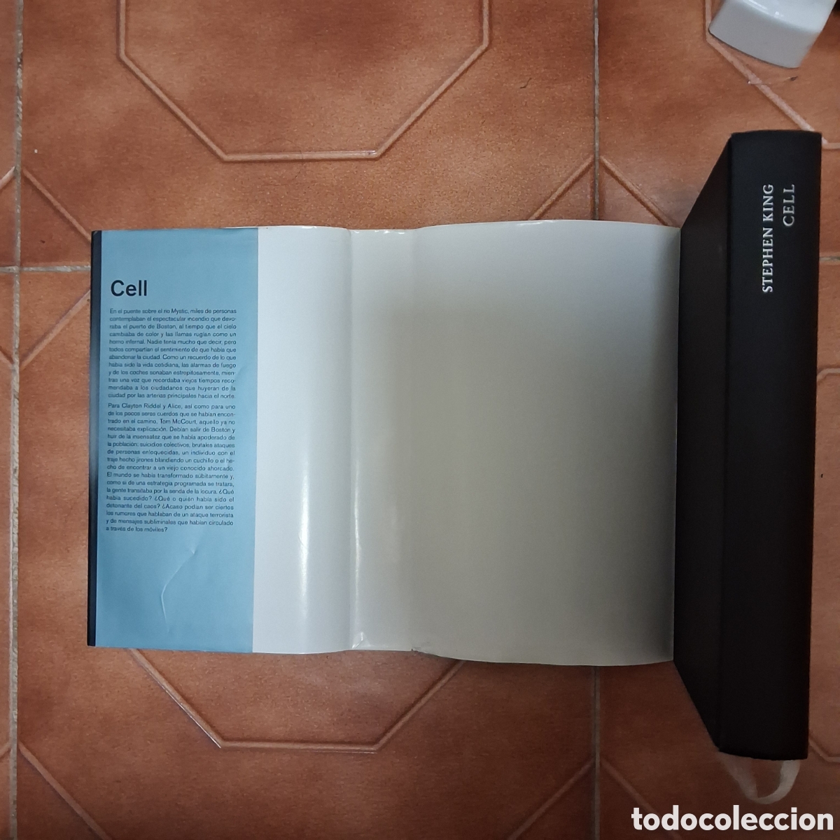 Libros de segunda mano: Cell. Stephen King. C&iacute;rculo de lectores, 2006. - Foto 2