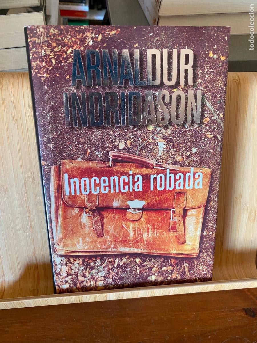Libros de segunda mano: INOCENCIA ROTA. ARNALDUR INDRIDASON. EDITORAL RBA