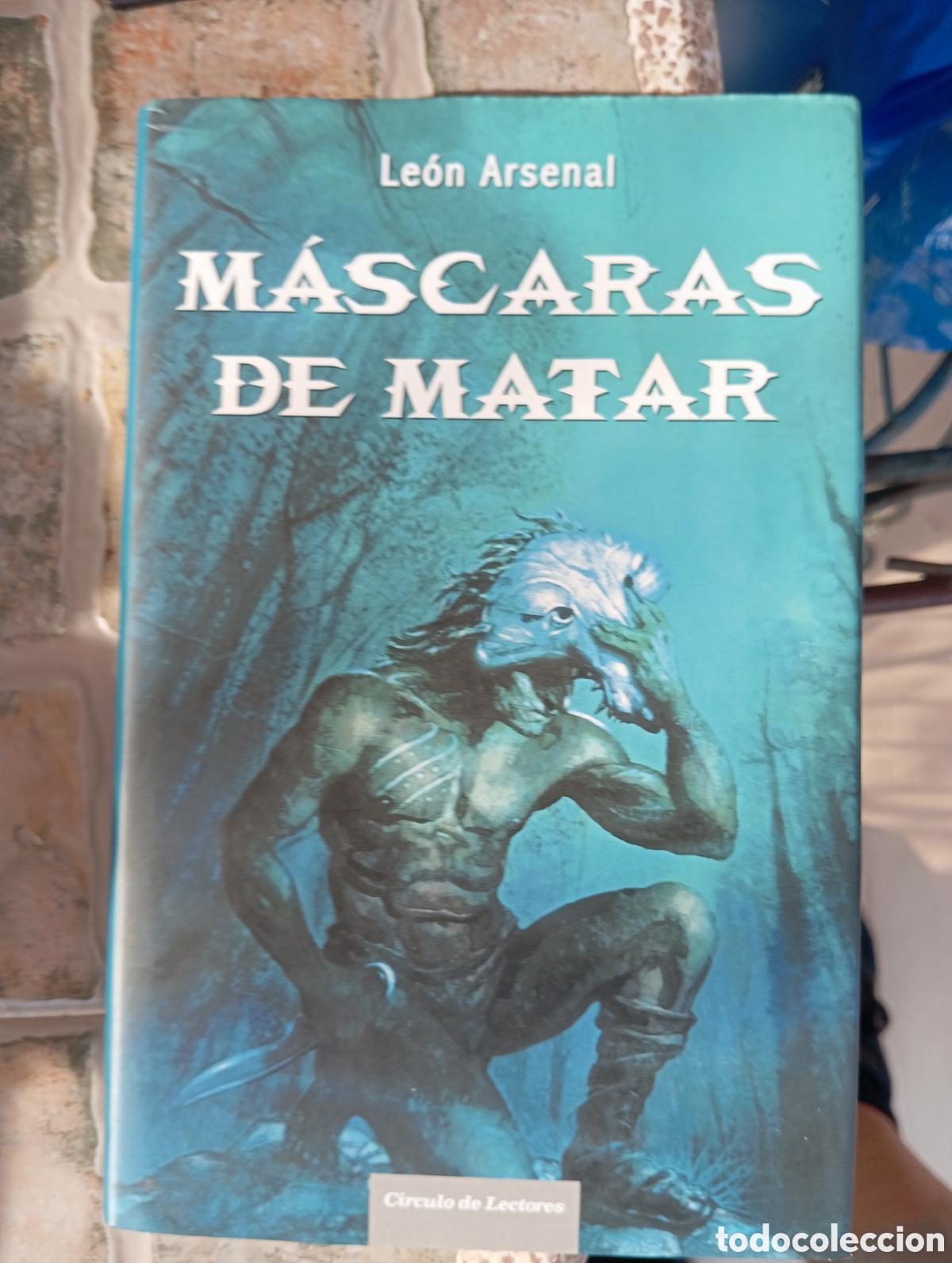 Libros de segunda mano: MASCARAS DE MATAR - LEON ARSENAL