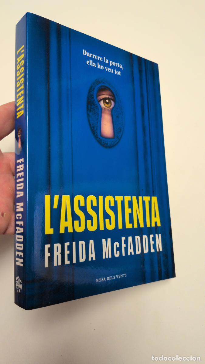 Libros de segunda mano: Lassistenta - Freida Mcfadden - Foto 1