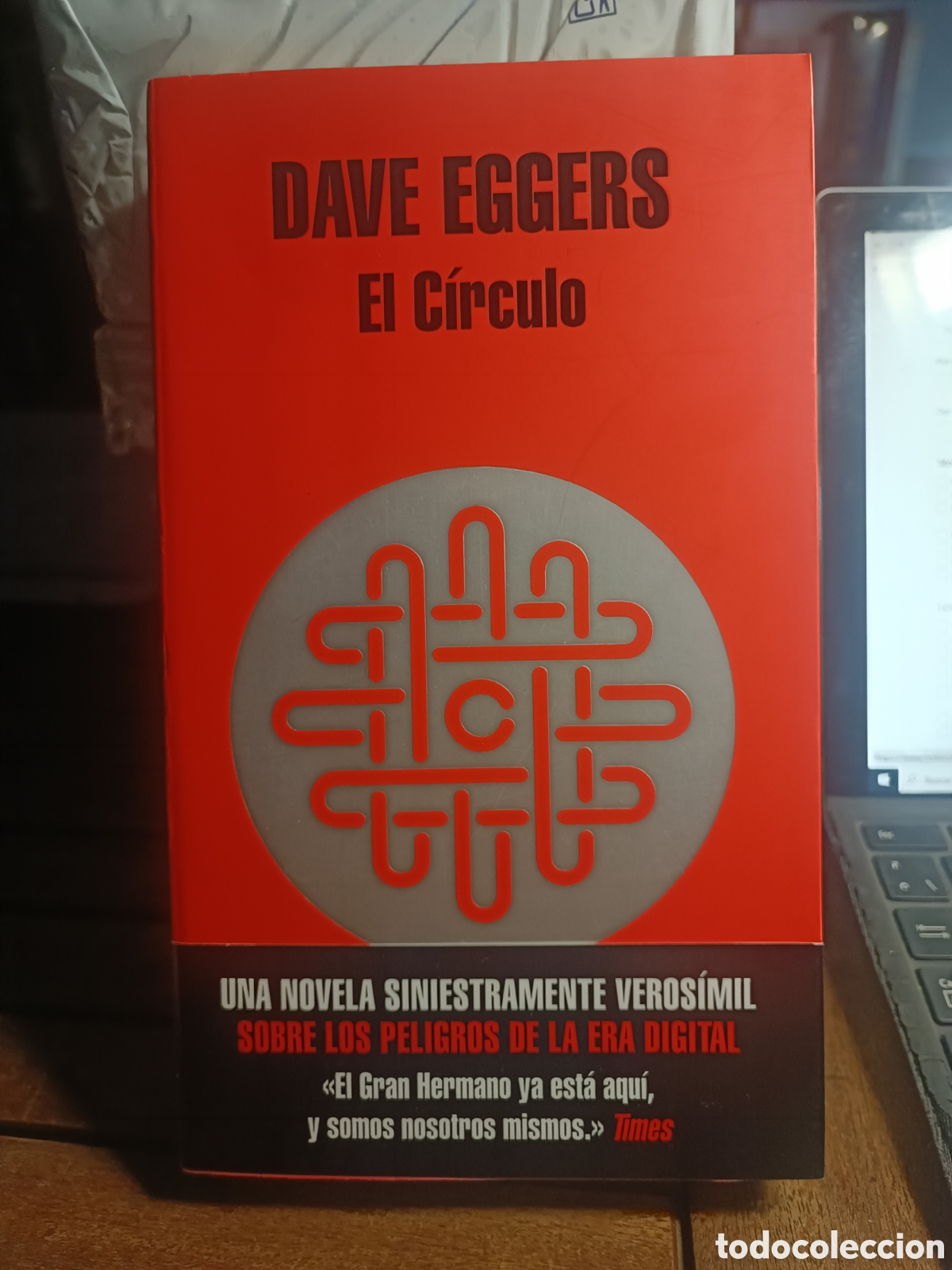 Libros de segunda mano: EL C&Iacute;RCULO. DAVE EGGERS. EDITORIAL RANDOM HOUSE MONDADORI 2014 primera edici&oacute;n