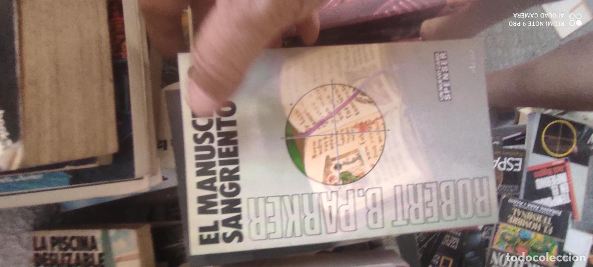 Libros de segunda mano: PARKER, Robert B. El manuscrito sangriento (Biblioteca Negra ; 4. Serie Spenser)