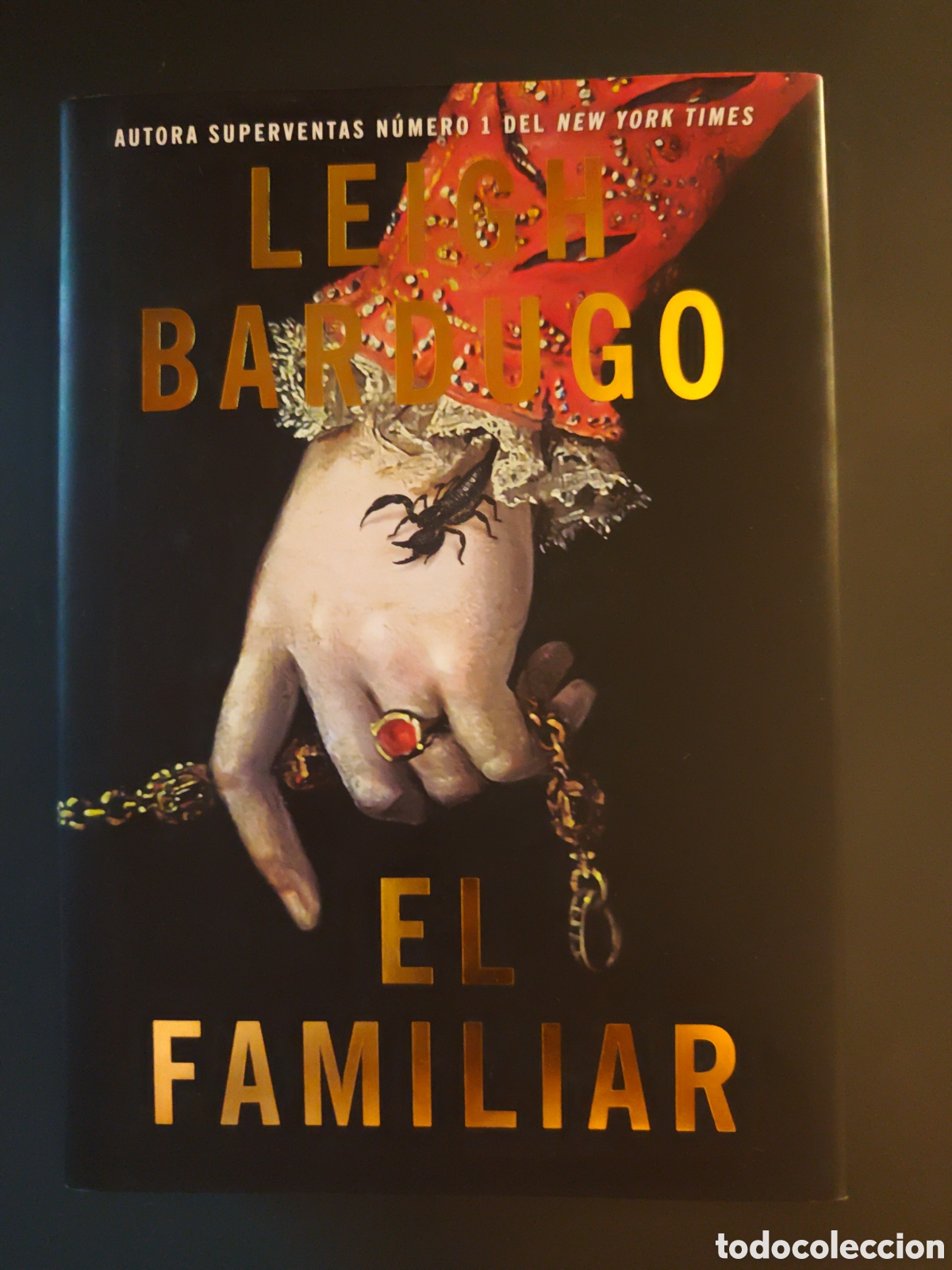 Libros de segunda mano: El familiar. Leigh Bardugo