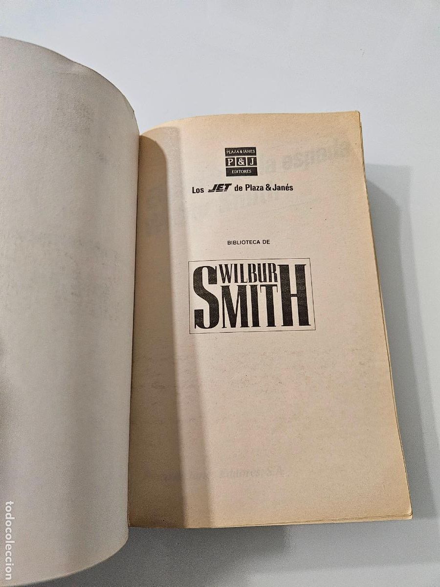 Libros de segunda mano: Wilbur Smith / El poder de la espada / Editorial Plaza & Jan&eacute;s, 1990 - Foto 3