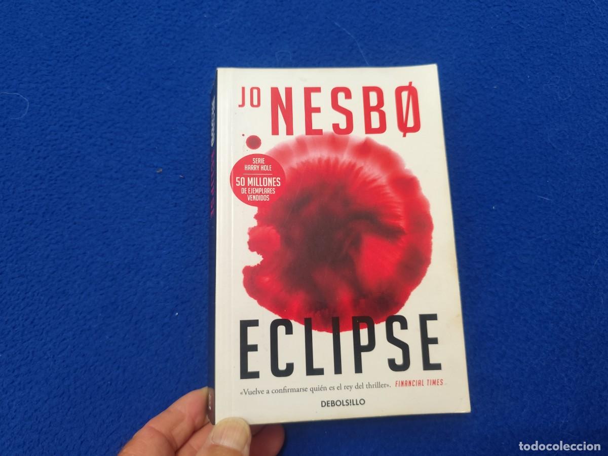 Libros de segunda mano: Eclipse Jo Nesbo Ed. Random House 2023 Tapa blanda 522 p&aacute;ginas. Serie Harry Hole.