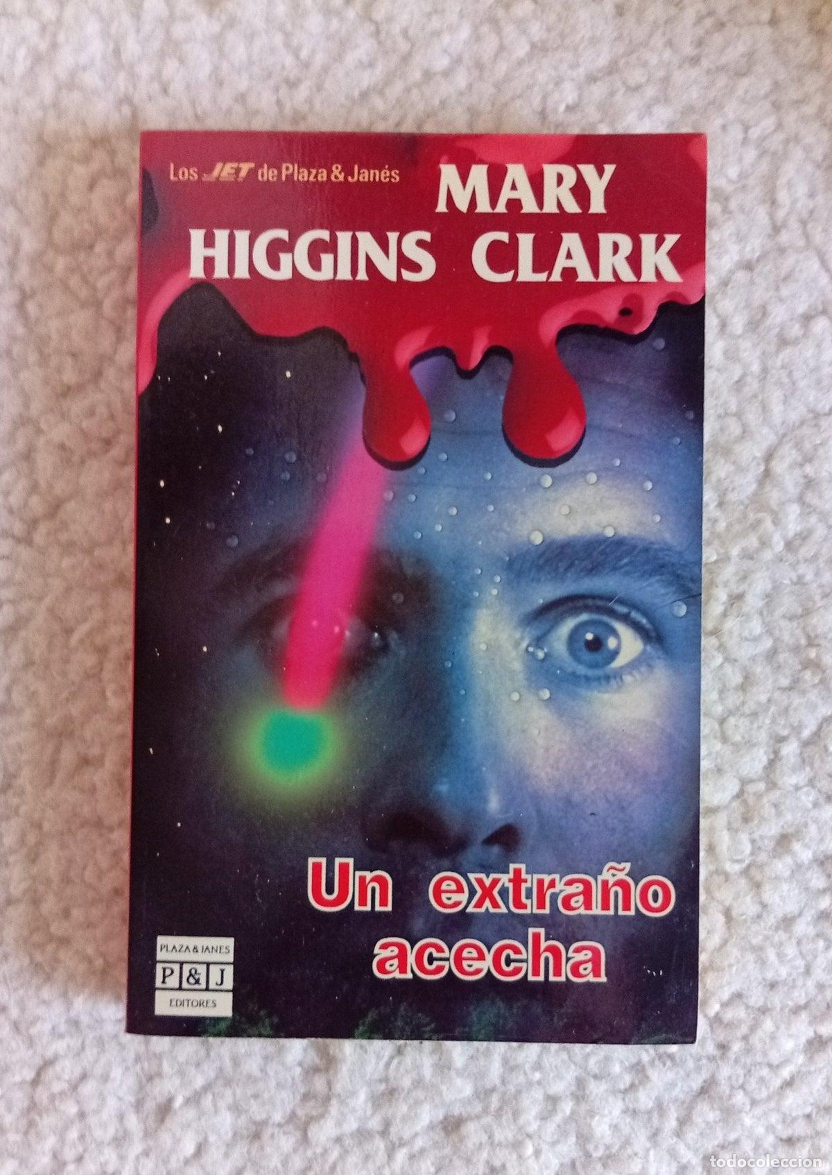 Libros de segunda mano: Un Extra&ntilde;o Acecha - Mary Higgins Clark