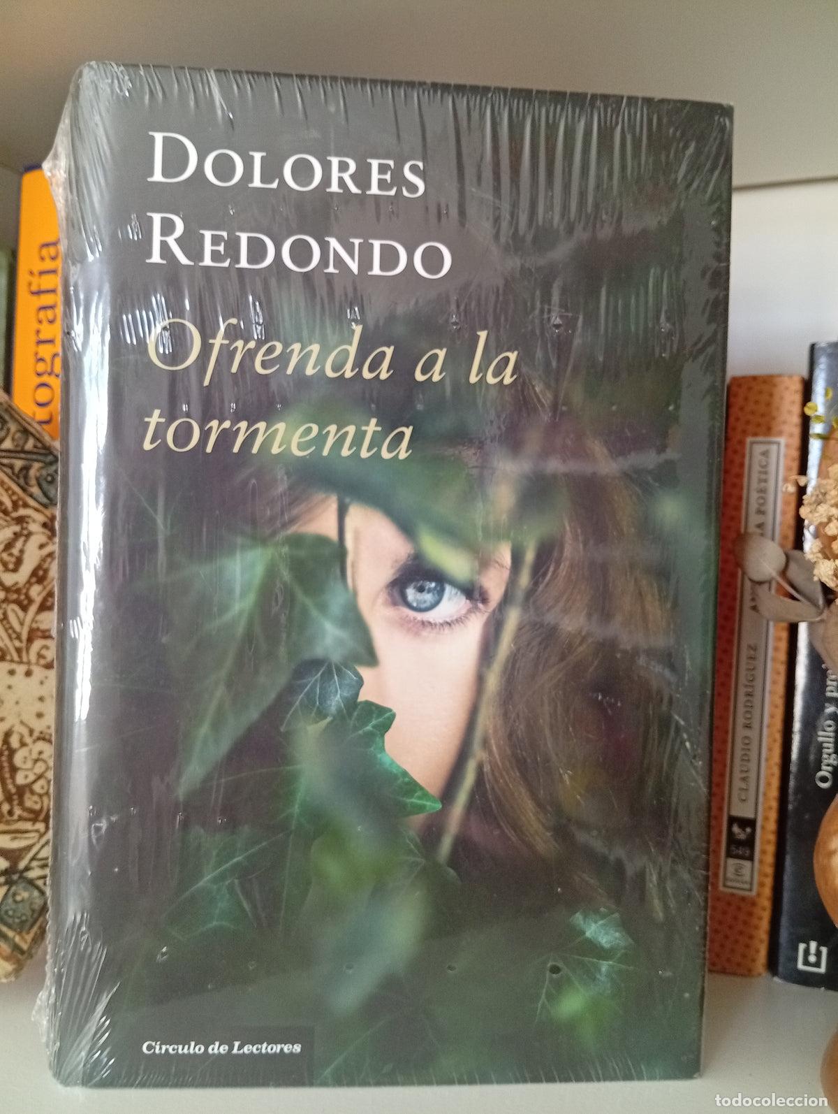 Libros de segunda mano: Ofrenda a la tormenta - Foto 1