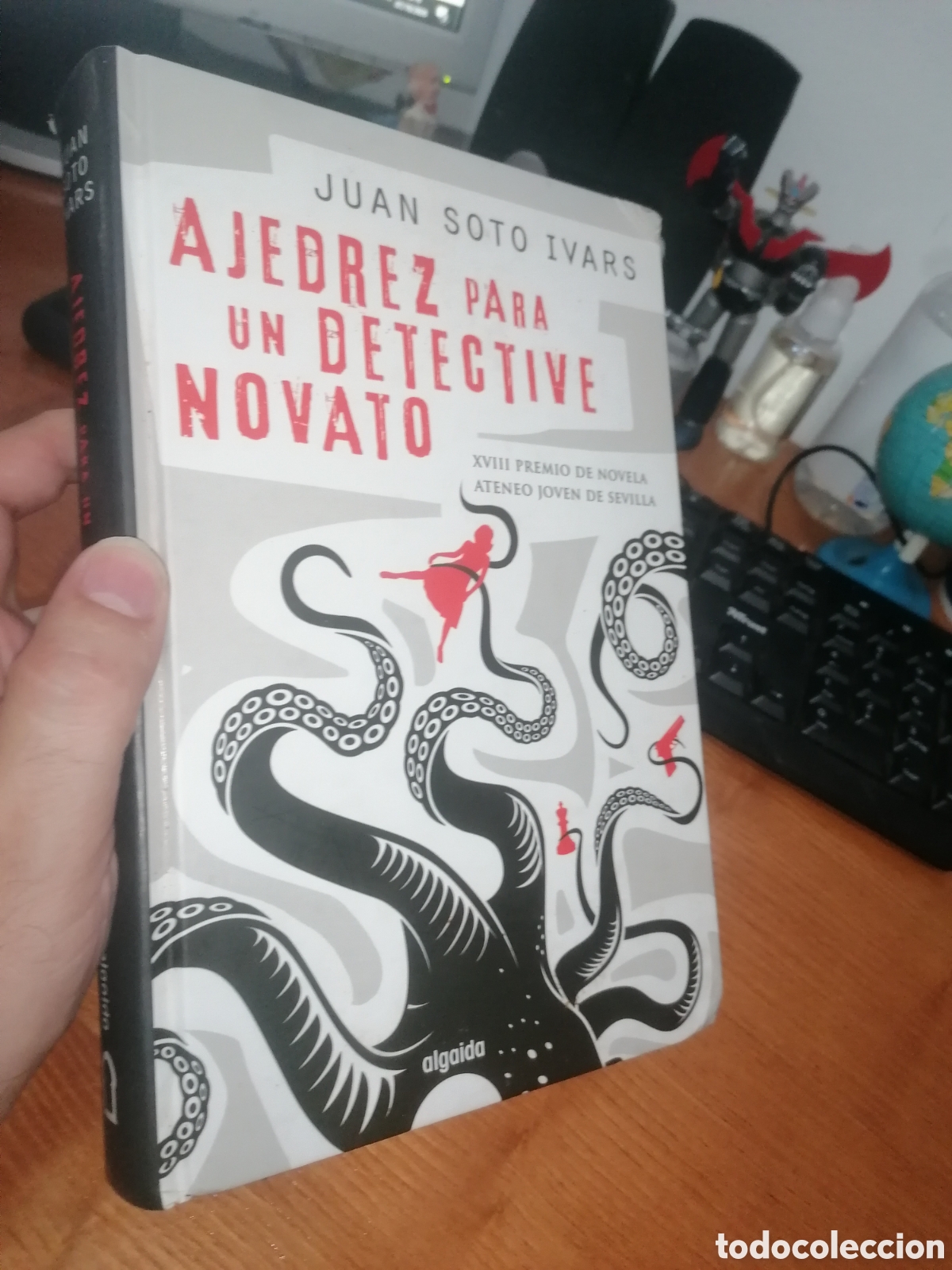 Libros de segunda mano: Libro: AJEDREZ PARA UN DETECTIVE NOVATO Juan Soto Ivars