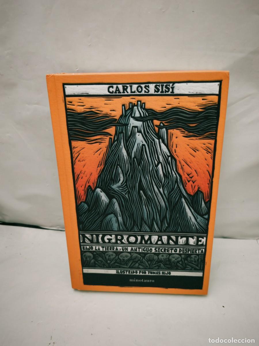 Second hand books: Carlos Sis&iacute;: NIGROMANTE: Bajo la Tierra, un antiguo secreto despierta (FIRMA AUTOR, 1&ordf; EDICI&Oacute;N))