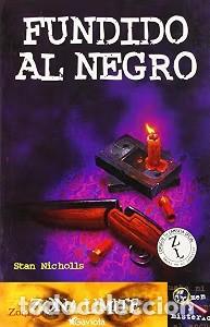 Libri di seconda mano: Fundido Al Negro - Stan Nicholls - Ediciones Gaviota - Zona L&iacute;mite. Crimen y Misterio