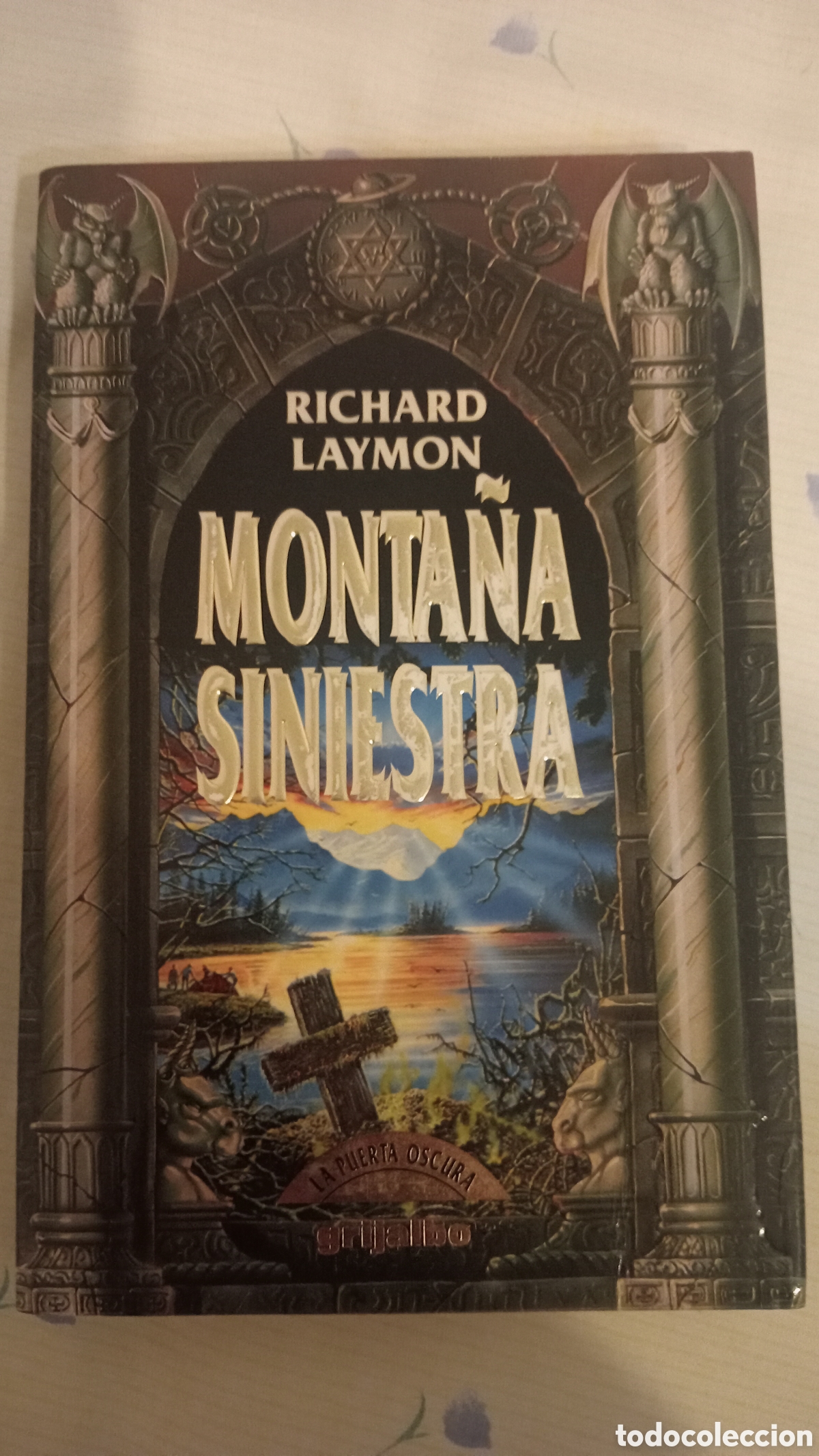Libri di seconda mano: Monta&ntilde;a Siniestra. Richard laymon.