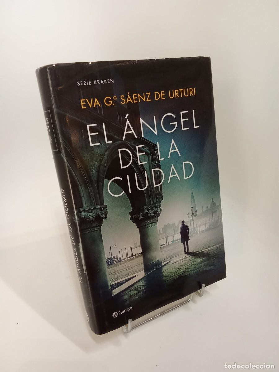 Second hand books: Eva Garc&iacute;a S&aacute;enz de Urturi. El &aacute;ngel de la ciudad