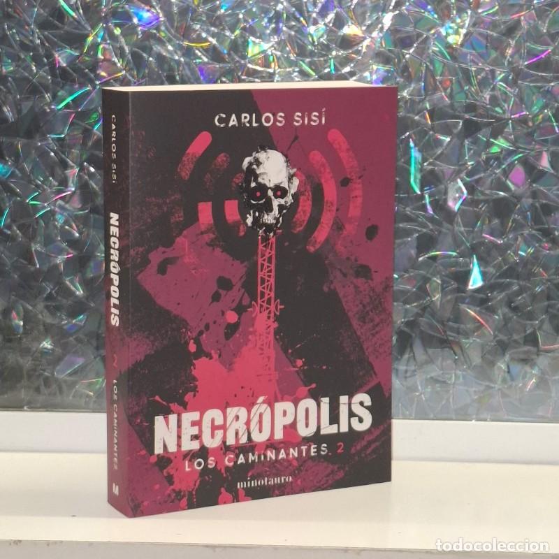 Second hand books: Los Caminantes: Necr&oacute;polis - Carlos Sis&iacute; - Minotauro - N&ordm; 2 de 6
