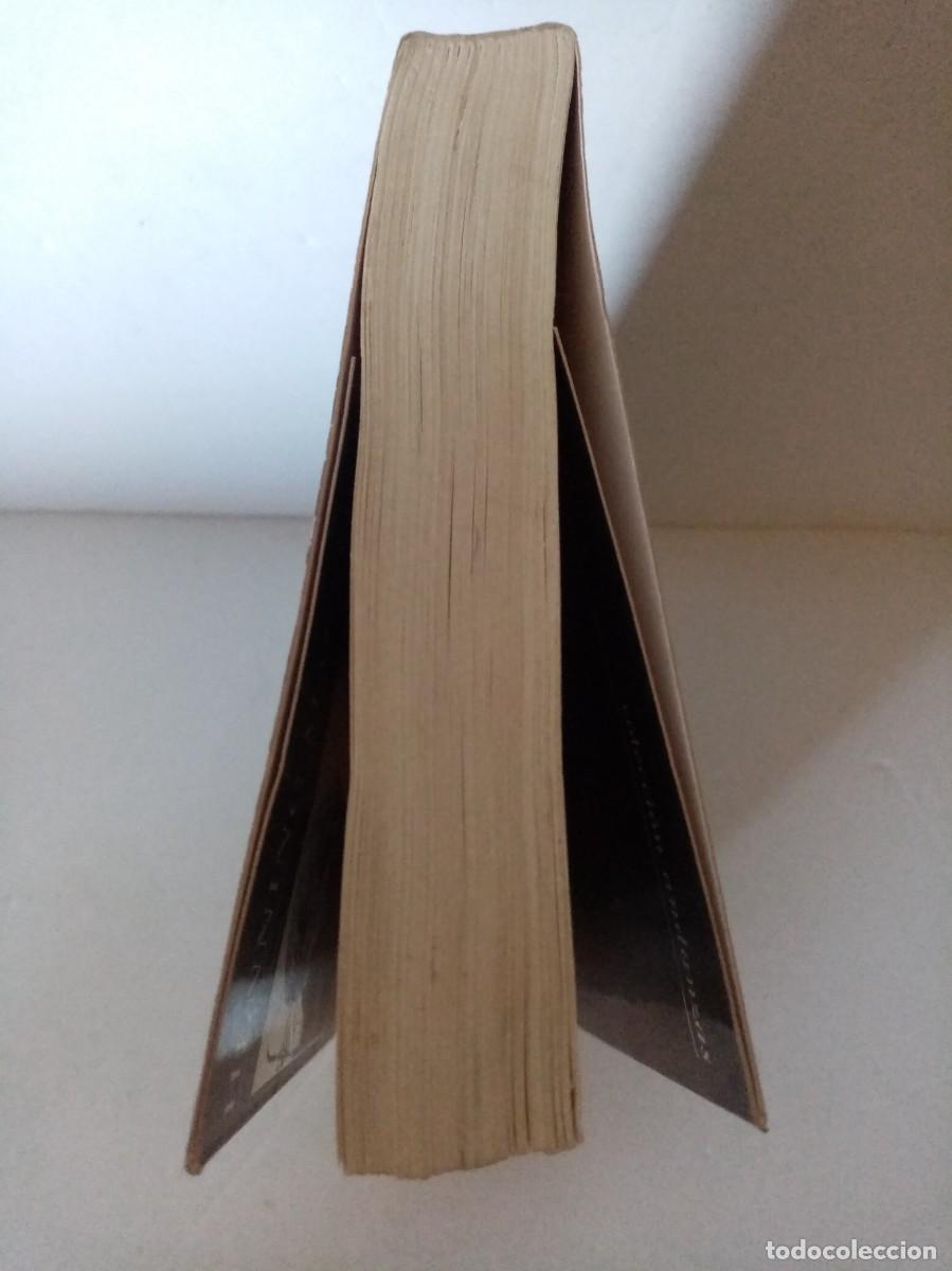 Libros de segunda mano: La pir&aacute;mide Henning Mankell - Foto 6